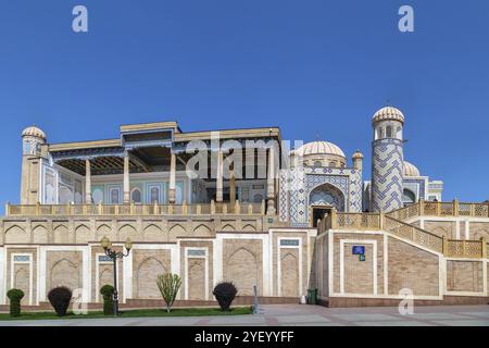 Die Khazret-Khyzr-Moschee ist ein muslimisches religiöses Gebäude in Samarkand, Usbekistan, Asien Stockfoto