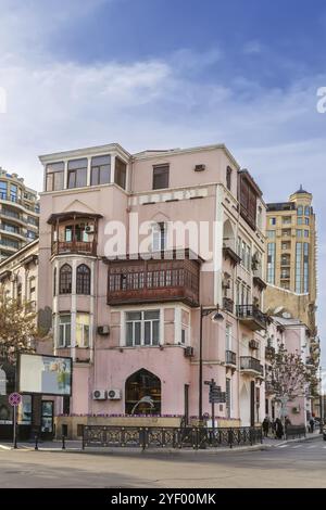 Straße im Stadtzentrum von Baku, Aserbaidschan, Asien Stockfoto