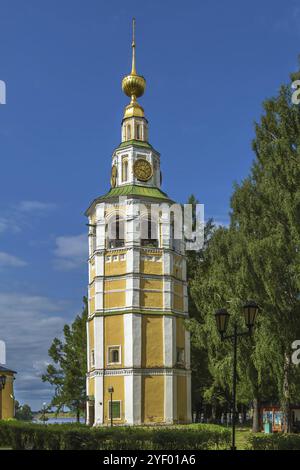 Glockenturm der Verklärungskathedrale in Uglich Kreml, Russland, Europa Stockfoto