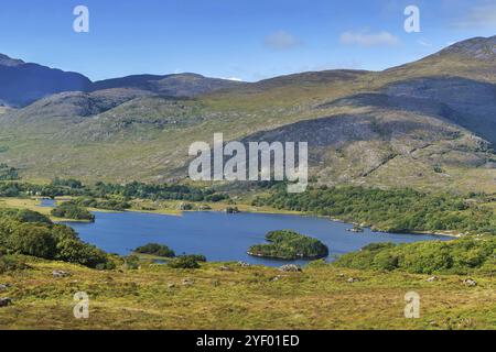 Die Landschaft von Ladies View ist ein malerischer Aussichtspunkt auf der Touristenroute Ring of Kerry. Irland Stockfoto