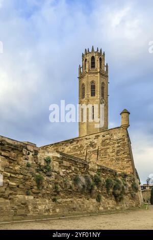 Die Kathedrale St. Maria von La Seu Vella ist die ehemalige Kathedrale der römisch-katholischen Diözese Lleida in Lleida, Katalonien, Spanien Stockfoto