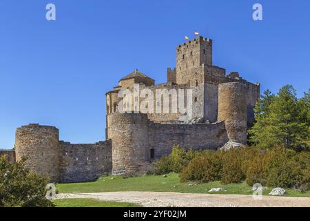 Schloss Loarre ist ein romanisches Schloss und eine Abtei in der autonomen Region Aragon in Spanien Stockfoto