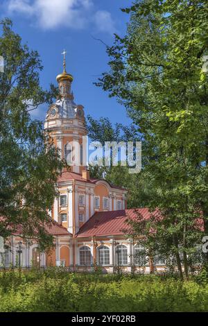 Turm in Alexander Newski Lavra, Sankt Petersburg, Russland, Europa Stockfoto