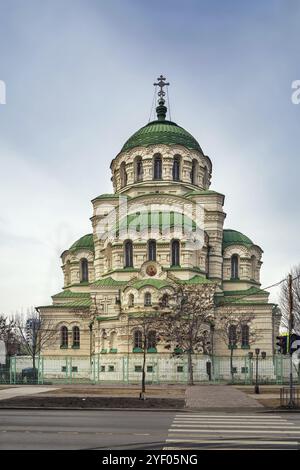 Kathedrale des Heiligen Vladimir im Stadtzentrum von Astrachan, Russland, Europa Stockfoto