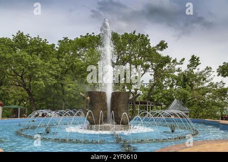 Springbrunnen Kaskade im Park Zheleznovodsk, Russland, Europa Stockfoto