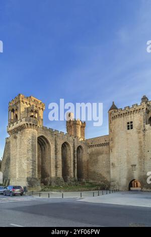 Der Palast der Könige von Navarra oder der Königspalast von Olite ist ein Schloss in der Stadt Olite, Spanien, Europa Stockfoto