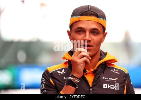 Sao Paulo, Brasilien. November 2024. Lando Norris (GBR) McLaren. Formel-1-Weltmeisterschaft, Rd 21, großer Preis von Brasilien, Samstag, 2. November 2024. Sao Paulo, Brasilien. Quelle: James Moy/Alamy Live News Stockfoto