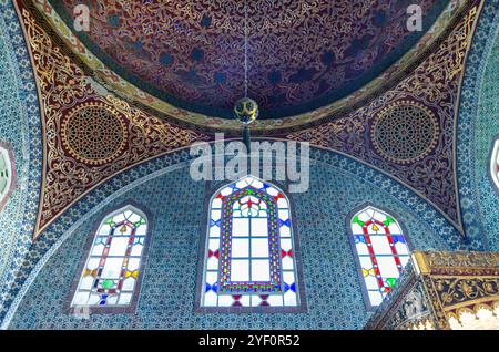 Der Harem-Kaisersaal des Topkapi-Palastes in Istanbul, Türkei. Stockfoto