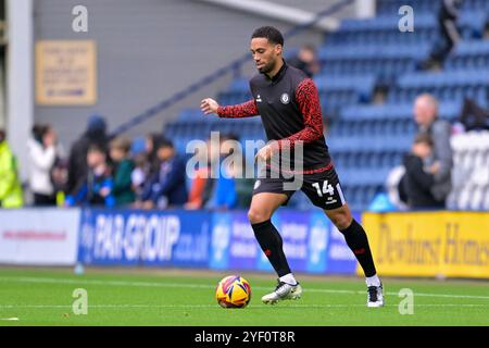 Deepdale, Preston, Großbritannien. November 2024. EFL Championship Football, Preston North End gegen Bristol City; Zak Vyner von Bristol City während des warm Up Credit: Action Plus Sports/Alamy Live News Stockfoto