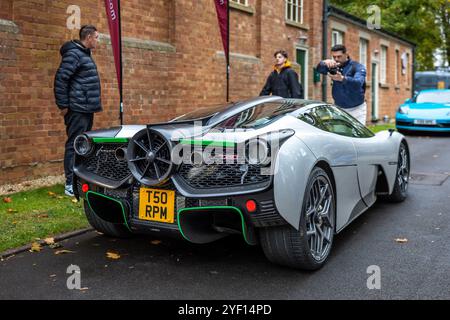 Gordon Murray Automotive T.50, ausgestellt im Bicester Heritage Scramble am 6. Oktober 2024. Stockfoto