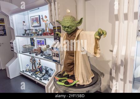 Star Wars Traveling Galaxy - Meister Jedi Yoda in Budapest, Ungarn. Stockfoto