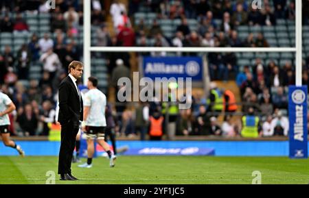 Twickenham, Vereinigtes Königreich. November 2024. Herbst International. England V Neuseeland. Allianz Stadium. Twickenham. Scott Robertson (New Zealand, Head Coach) während des Rugby-Spiels England gegen Neuseeland im Allianz Stadium in London. Quelle: Sport In Pictures/Alamy Live News Stockfoto