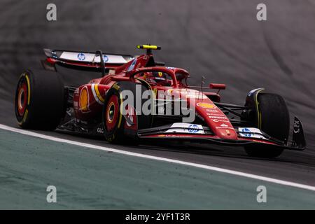 Rio de Janeiro, Rio de Janeiro, BRA. November 2024. SAO PAULO, BRASILIEN - 02. NOVEMBER: Charles Leclerc fährt den Ferrari während des Trainings vor dem Formel 1 Grand Prix von Brasilien im Autodromo Jose Carlos Pace am 2. November 2024 in Sao Paulo, Brasilien. (Kreditbild: © Ruano Carneiro/ZUMA Press Wire) NUR REDAKTIONELLE VERWENDUNG! Nicht für kommerzielle ZWECKE! Stockfoto