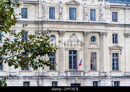 Fernsicht auf das Gebäude, in dem sich der Kassationsgerichtshof befindet, das höchste Gericht der französischen Justiz, Paris, Frankreich Stockfoto