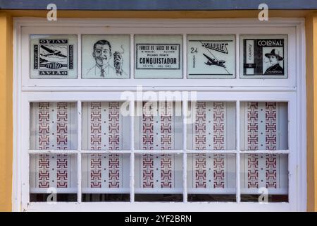 Das Maia Tobacco Museum befindet sich in einer historischen Fabrik und bietet einen faszinierenden Einblick in den Anbau, die Produktion und die kulturelle Bedeutung von Stockfoto