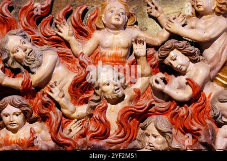 Das letzte Urteil. Hölle und Verdammnis Darstellung. Scuplture (Bildgebung). Frankreich. Das letzte Urteil 016811 109 Stockfoto