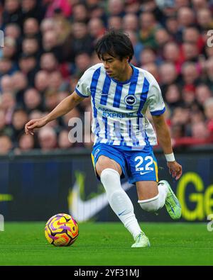 Liverpool, Großbritannien. November 2024. Brighton & Hove Albion's Kaoru Mitoma in Aktion während des Premier League-Spiels zwischen Liverpool und Brighton und Hove Albion in Anfield, Liverpool am Samstag, den 2. November 2024. (Foto: Steven Halliwell | MI News) Credit: MI News & Sport /Alamy Live News Stockfoto