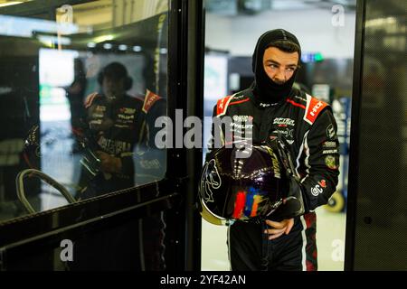 Sakhir, Bahrain. November 2024. Während des Rookie-Tests 2024 der FIA World Endurance Championship am 3. November 2024 auf dem Bahrain International Circuit in Sakhir, Bahrain - Foto Julien Delfosse/DPPI Credit: DPPI Media/Alamy Live News Stockfoto