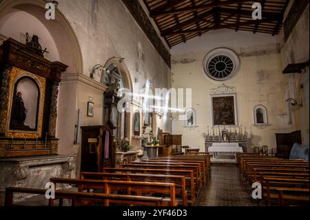 Isernia, Molise. Kirche Santa Chiara 281024 Stockfoto