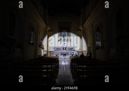 Die Kirche der Unbefleckten Empfängnis wurde durch das Erdbeben von 1805 zerstört und 1852 wieder aufgebaut. Der Innenraum hat ein einziges Schiff, mit einem Stockfoto