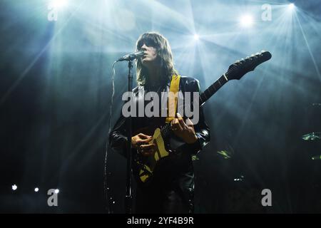 UK. November 2024. LONDON, ENGLAND - 02. NOVEMBER: Tom Ogden von Blossoms trat am 2. November 2024 in London auf. CAP/MAR © MAR/Capital Pictures Credit: Capital Pictures/Alamy Live News Stockfoto