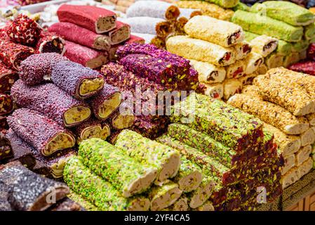 Türkisches Delight (Lokum) auf dem Großen Basar in Istanbul Stockfoto