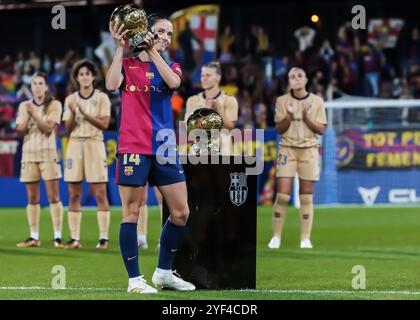 Barcelona, Spanien. November 2024. Aitana Bonmati vom FC Barcelona während des Liga-F-Spiels, Datum 8, zwischen dem FC Barcelona und SD spielte EIBA am 2. November 2024 im Johan Cruyff Stadium in Barcelona, Spanien. (Foto: Andrea Ribes/PRESSINPHOTO) Credit: PRESSINPHOTO SPORTS AGENCY/Alamy Live News Stockfoto
