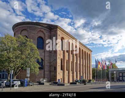Konstantin-Basilika, eine protestantische Basilika im Stil einer Hallenkirche. UNESCO-Weltkulturerbe römische Denkmäler, Petersdom und Churc Stockfoto