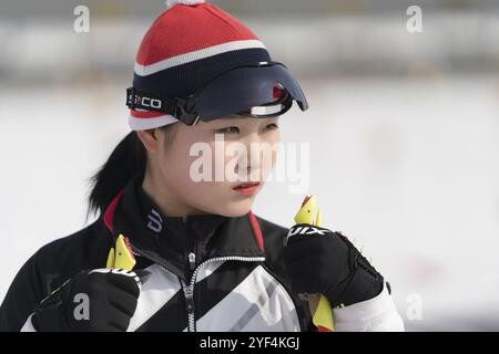 Porträt der koreanischen Biathletin Choi Yoonah Südkorea bei regionalen Jugendbiathlon-Wettbewerben östlich des Pokals. Petropavlovsk-Kamtschatski Cit Stockfoto