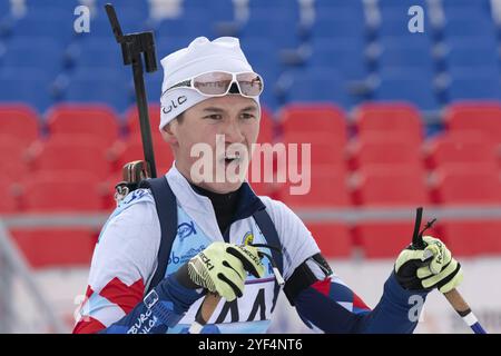 Porträt des russischen Sportlers Biathleten Ilmir Achtyamow Sankt Petersburg nach Gewehrschießen und Skifahren. Open Regional Youth Biathlon Compe Stockfoto