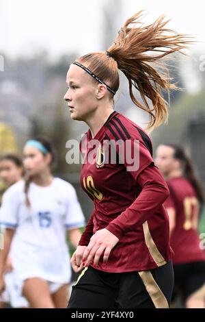 Tubize, Belgien. November 2024. Chloe Vanbellingen aus Belgien, dargestellt während eines Fußballspiels zwischen den belgischen Frauen unter 17 Mannschaften, genannt die roten Flammen, und Bosnien und Herzegowina in der UEFA Women's U17 Turnier 1 Spieltag 1 in der Gruppe A2 am Sonntag, 3. November 2024 in Tubize, Belgien. Quelle: Sportpix/Alamy Live News Stockfoto