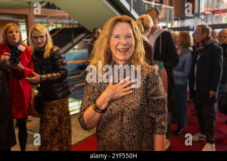 Berlin, Deutschland. November 2024. Marion Kracht feiert zum 100. Jahrestag der Komödie am Kurfürstendamm am Theater am Potsdamer Platz. Quelle: Christophe Gateau/dpa/Alamy Live News Stockfoto