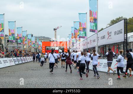 Brüssel, Belgien November 2024. Foto, aufgenommen während des Brüsseler 7K-Marathons 2024 am Sonntag, 3. November 2024 in Brüssel, Belgien. Quelle: Sportpix/Alamy Live News Stockfoto