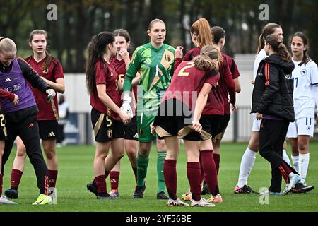 Tubize, Belgien. November 2024. Juliette Demol aus Belgien, dargestellt nach einem Fußballspiel zwischen den belgischen Frauen unter 17 Mannschaften, genannt die roten Flammen, und Bosnien und Herzegowina in der UEFA Women's U17 Turnier 1 Spieltag 1 in Gruppe A2 am Sonntag, 3. November 2024 in Tubize, Belgien. Quelle: Sportpix/Alamy Live News Stockfoto