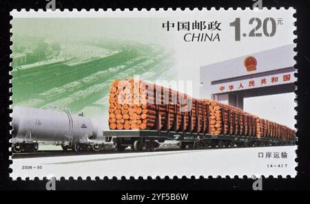 CHINA - CA. 2006: Ein in China gedruckter Stempel zeigt 2006-30 Eisenbahnbau, ca. 2006. Stockfoto