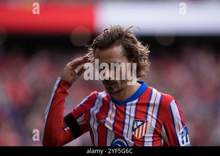 Madrid, Spanien. November 2024. MADRID, SPANIEN - 3. November: Antoine Griezmann von Atletico de Madrid während des Spiels der La Liga 2024/25 zwischen Atletico de Madrid und Las Palmas im Riyadh Air Metropolitano Stadion. Guillermo Martinez/Alamy Live News Stockfoto