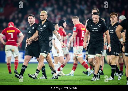 November 2024, Thomond Park, Limerick, Irland - Action von Munster Rugby vs All Blacks XV Stockfoto