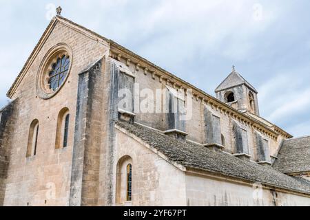 Zisterzienserabtei Notre-Dame de Sénanque in Gordes, Frankreich Stockfoto