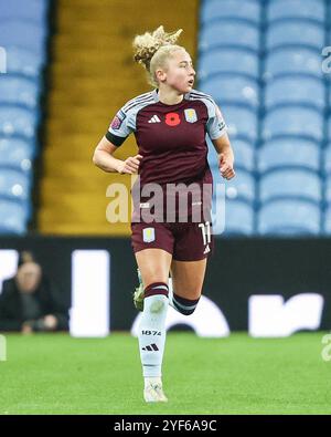 Birmingham, Großbritannien. November 2024. #11, Katie Robinson aus Aston Villa während des Women's Super League Spiels zwischen Aston Villa Women und Liverpool Women im Villa Park, Birmingham, England am 3. November 2024. Foto von Stuart Leggett. Nur redaktionelle Verwendung, Lizenz für kommerzielle Nutzung erforderlich. Keine Verwendung bei Wetten, Spielen oder Publikationen eines einzelnen Clubs/einer Liga/eines Spielers. Quelle: UK Sports Pics Ltd/Alamy Live News Stockfoto