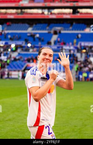 Lyon, Frankreich. November 2024. Vanessa Gilles (21 Olympique Lyonnais) während des Spiels Arkema Premiere Ligue zwischen Olympique Lyonnais und Paris Saint-Germain im Groupama-Stadion in Lyon, Frankreich. (Pauline FIGUET/SPP) Credit: SPP Sport Press Photo. /Alamy Live News Stockfoto