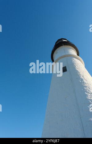 Portland Head Light, ein historischer Leuchtturm in Cape Elizabeth, Maine. Der Leuchtturm wurde 1971 fertiggestellt und ist der älteste Leuchtturm in Maine. Stockfoto