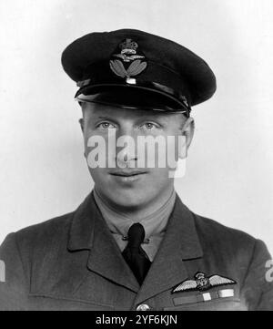 Captain Sir John William Alcock (1892–1919), britischer Offizier der Royal Navy und später Offizier der Royal Air Force Stockfoto