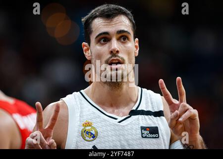 Murcia, Spanien. November 2024. Endesa League Basketballspiel zwischen UCAM CB und Real Madrid im Palacio de Deportes in Murcia © ABEL F. ROS/Alamy Live News Stockfoto