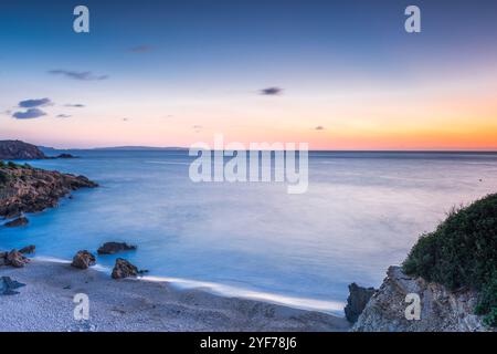 Pan di Zucchero und Spiaggia di Portu Cauli, Sardinien Stockfoto