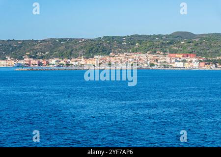 Blick auf Carloforte vom Meer, Sardinien Stockfoto
