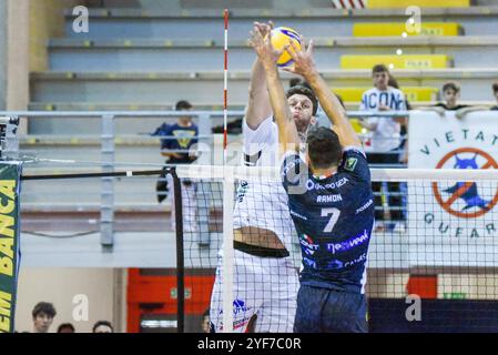 (Sonepar Padova) während des Spiels Cisterna Volley vs Sonepar Padova, Volleyball italienische Serie A Männer Superliga in Cisterna di Latina (LT), Italien, 03. November 2024 Stockfoto