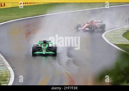 Sao Paulo, Brasilien . Oktober 2024. Valtteri Bottas (FIN) - Stake F1 Team Kick sauber - sauber C44 - Ferrari während der Formel 1 Lenovo Grande Premio de Sao Paulo 2024, geplant auf dem Interlagos Circuit, San Paolo, Brasilien, BRA 1.-3. November 2024 - Credit: Alessio de Marco/Alamy Live News Stockfoto