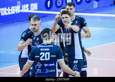 (Cisterna Volley) während des Spiels Cisterna Volley vs Sonepar Padova, Volleyball Italian Series A Men Superleague in Cisterna di Latina (LT), Italien, 03. November 2024 Stockfoto