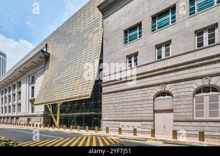 Singapur - 16. August 2024: Eingang der Nationalgalerie. Weltweit größte öffentliche Sammlung von Kunst in Singapur und Südostasien Stockfoto