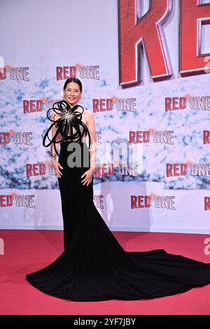 Lucy Liu bei der „Red One – Alarmstufe Weihnachten“ Filmpremiere am 3.11.2024 in Berlin Stockfoto